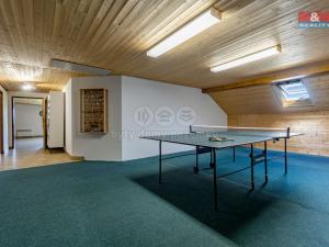 Pronájem rodinného domu, Komorní Lhotka, 425 m2