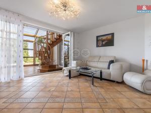 Pronájem rodinného domu, Komorní Lhotka, 425 m2