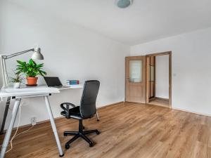 Prodej bytu 3+1, Praha - Vršovice, Uzbecká, 81 m2