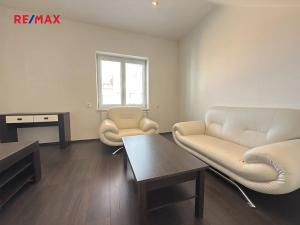 Pronájem bytu 3+kk, Plzeň, Farského, 70 m2