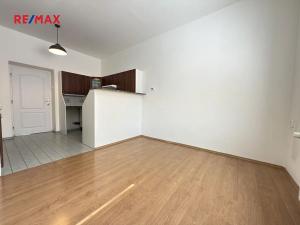 Pronájem bytu 3+kk, Plzeň, Farského, 70 m2