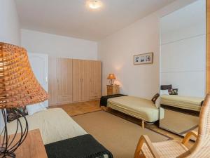 Pronájem bytu 3+kk, Praha - Vinohrady, Belgická, 100 m2