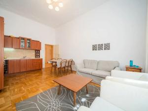 Pronájem bytu 2+kk, Praha - Josefov, Maiselova, 50 m2