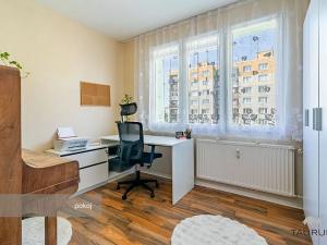 Prodej bytu 4+1, Plzeň, Strážnická, 83 m2