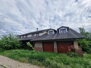 Prodej rodinného domu, Moravany, Na Rozcestí, 450 m2