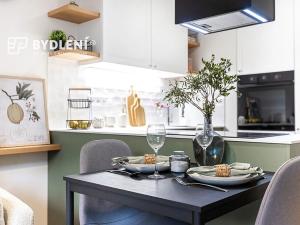 Prodej bytu 3+kk, Teplice, Buzulucká, 56 m2