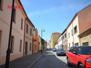 Prodej rodinného domu, Slaný, Vinařického, 200 m2