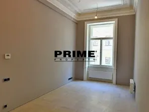 Pronájem kanceláře, Praha - Nové Město, Spálená, 164 m2