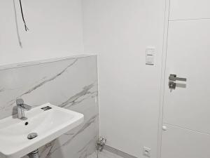 Prodej bytu 2+kk, Jablonec nad Nisou, Krkonošská, 71 m2