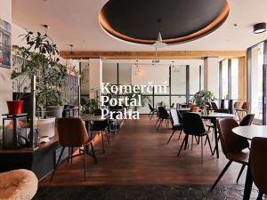 Pronájem restaurace, Praha - Kobylisy, Střelničná, 344 m2