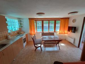 Prodej chaty, Slapy, 72 m2