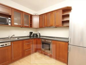 Prodej bytu 3+kk, Praha - Řepy, Skuteckého, 76 m2