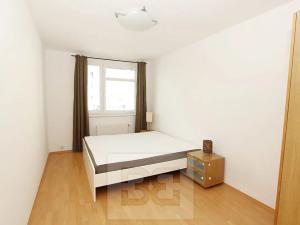 Prodej bytu 3+kk, Praha - Řepy, Skuteckého, 76 m2
