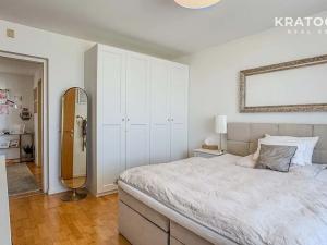 Pronájem bytu 3+1, Praha - Vinohrady, U Zvonařky, 121 m2