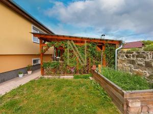 Prodej rodinného domu, Úherce, Na Vršku, 206 m2