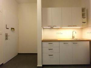 Pronájem bytu 1+kk, Praha - Nové Město, Žitná, 36 m2