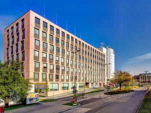 Pronájem skladu, Olomouc, tř. Kosmonautů, 650 m2