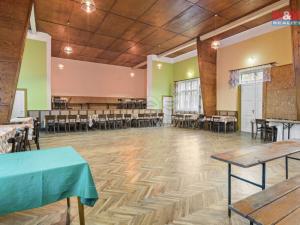 Prodej rodinného domu, Žlebské Chvalovice, 280 m2