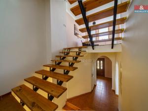 Prodej rodinného domu, Cheb, Jabloňová, 290 m2