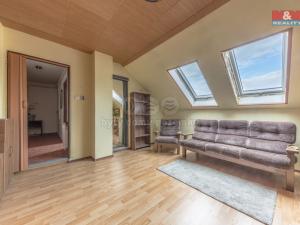 Prodej bytu 2+1, Lom, Husova, 60 m2