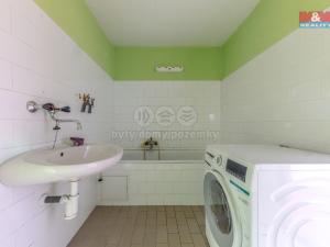 Prodej bytu 2+1, Lom, Husova, 60 m2