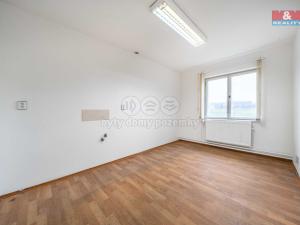 Pronájem výrobních prostor, Horní Lukavice, 100 m2