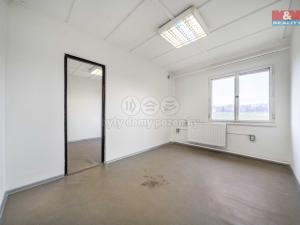 Pronájem výrobních prostor, Horní Lukavice, 100 m2
