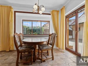 Prodej rodinného domu, Uherský Brod, Jiráskova, 300 m2