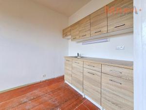 Pronájem bytu 1+1, Chomutov, Písečná, 36 m2