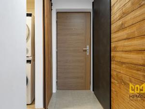 Pronájem bytu 1+kk, Chýně, Uherova, 38 m2