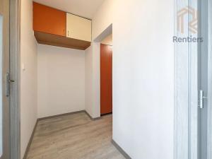 Pronájem bytu 2+kk, Praha - Ruzyně, Ciolkovského, 42 m2