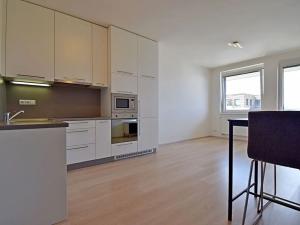 Pronájem bytu 2+kk, Praha - Hlubočepy, Hugo Haase, 54 m2