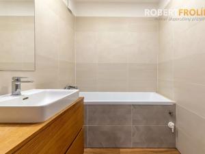 Pronájem bytu 3+kk, Praha - Řepy, Galandova, 77 m2