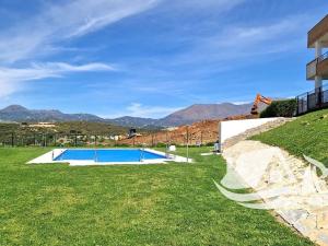 Prodej bytu 4+kk, Casares, Španělsko, 92 m2