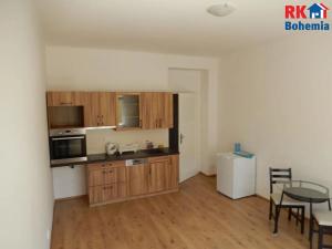 Pronájem bytu 1+kk, Praha - Strašnice, Nad Primaskou, 29 m2