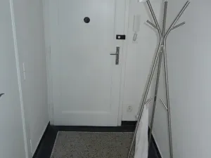 Pronájem bytu 1+kk, Praha - Strašnice, Nad Primaskou, 29 m2