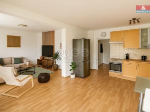 Prodej bytu 2+kk, Jesenice, V Lázních, 64 m2