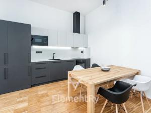 Pronájem bytu 3+kk, Hradec Králové, Šafaříkova, 101 m2