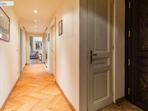 Pronájem bytu 2+kk, Praha - Malá Strana, Újezd, 73 m2