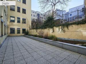 Pronájem kanceláře, Praha - Nové Město, Klimentská, 101 m2