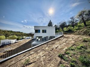 Prodej bytu 3+kk, Beroun - Beroun-Závodí, Jiráskova, 90 m2