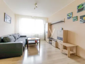 Pronájem bytu 2+kk, Praha - Čimice, Žalovská, 45 m2
