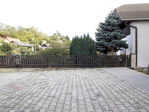 Pronájem bytu 2+kk, Praha - Dolní Chabry, Pod zámečkem, 60 m2