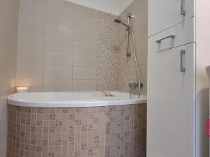 Prodej bytu 2+1, Vyškov, Dukelská, 58 m2