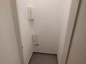 Pronájem bytu 1+kk, Praha - Vršovice, Vršovická, 36 m2