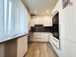 Prodej bytu 3+1, Velešín, Nad Cihelnou, 75 m2