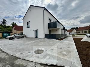 Pronájem ordinace, Střelice, Nová ulice, 30 m2