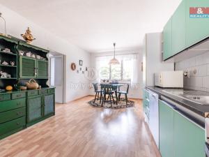 Prodej rodinného domu, Mladá Vožice, Husovo náměstí, 124 m2