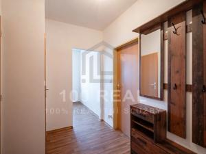 Pronájem bytu 2+1, Skřivany, Sloupenská, 56 m2