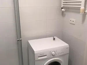 Pronájem bytu 1+kk, Praha - Libeň, Novovysočanská, 25 m2